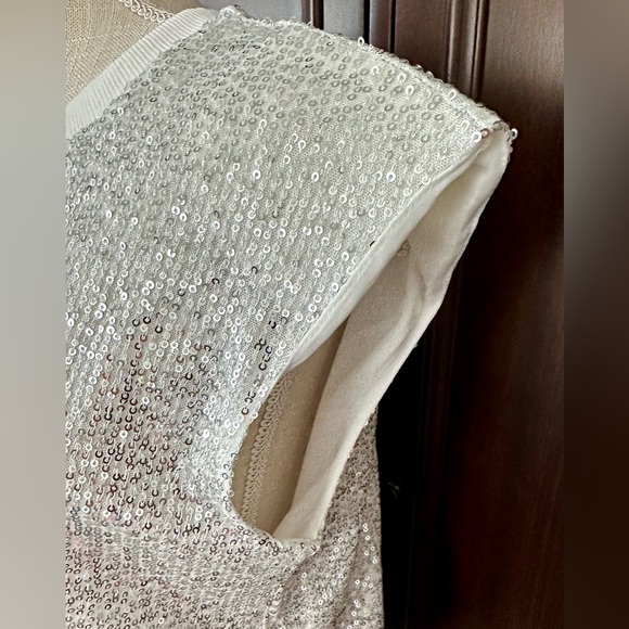 New White/silver Sequin Top with Shoulder Pads - Picture 6 of 10